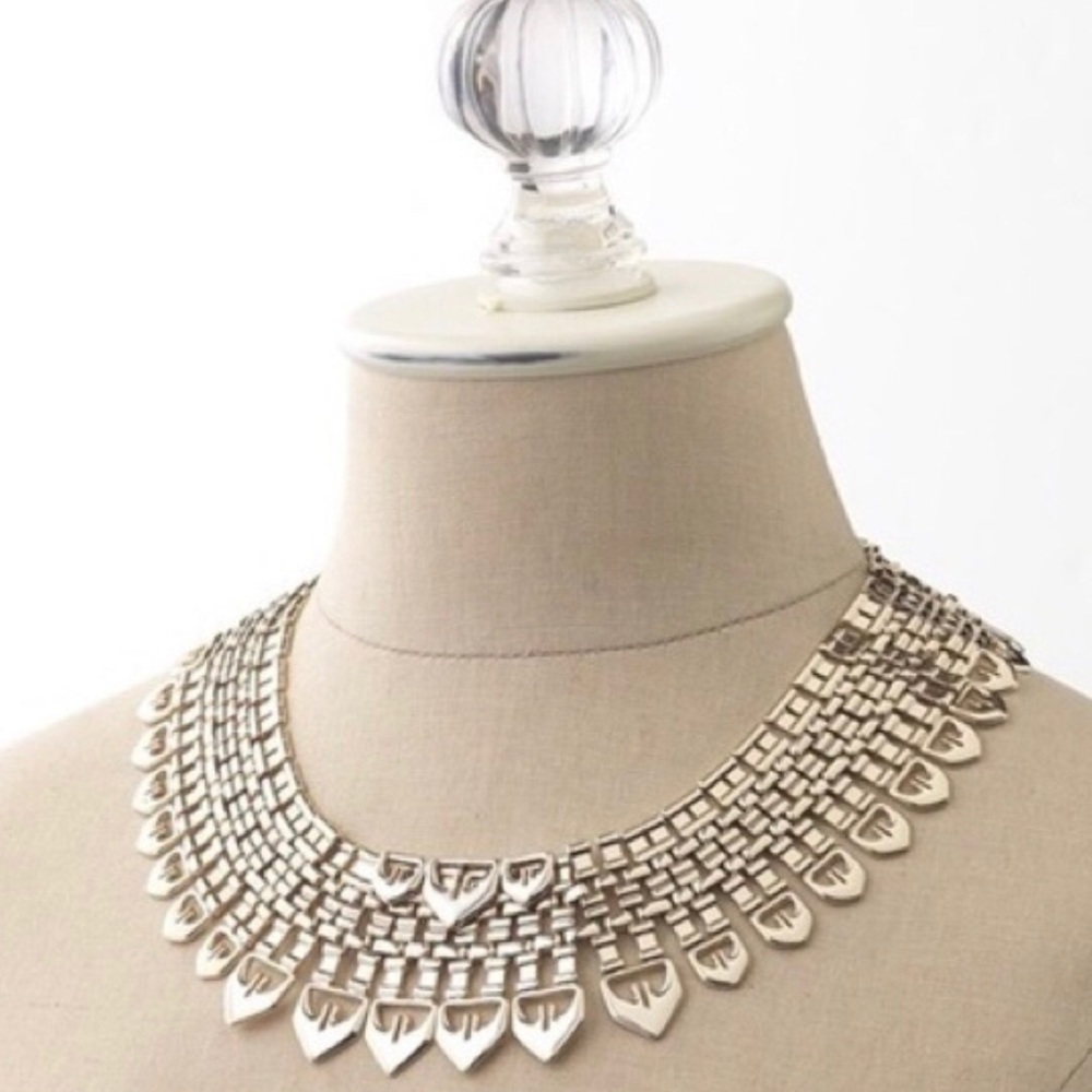 Limited edition “Fatima” Stella & Dot necklace